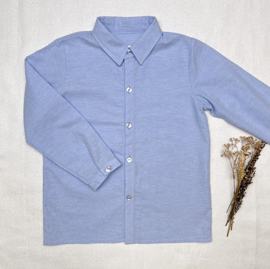 Camisa de hombre celeste